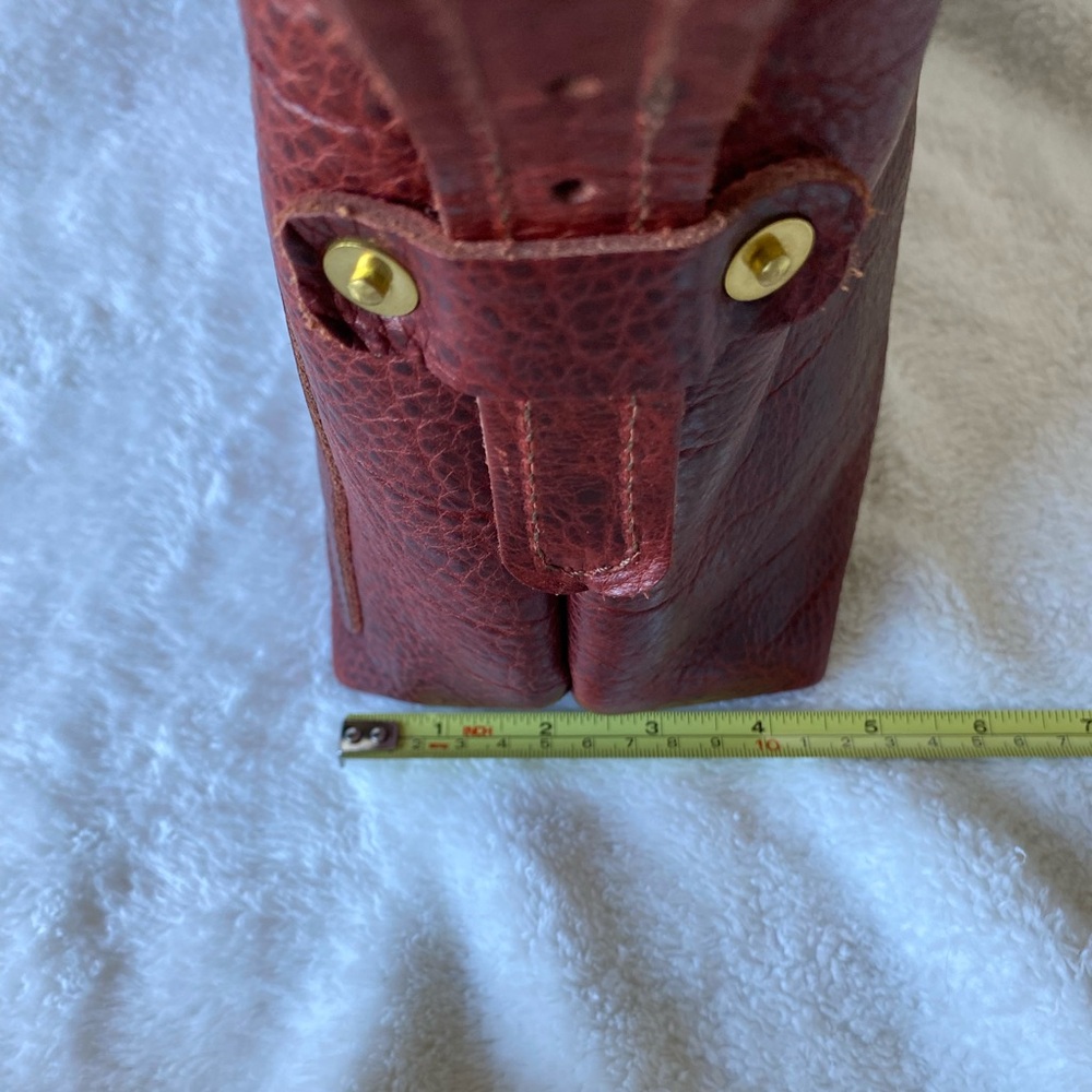 Go Forth Goods Redwood Bison Small Julianne - Picture 13 of 13